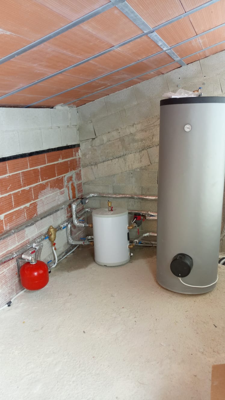 Instalacion y reparacion de Aire Acondicionado Instalacion de Calderas Reparacion de Calderas Viscoclima Mostoles 2